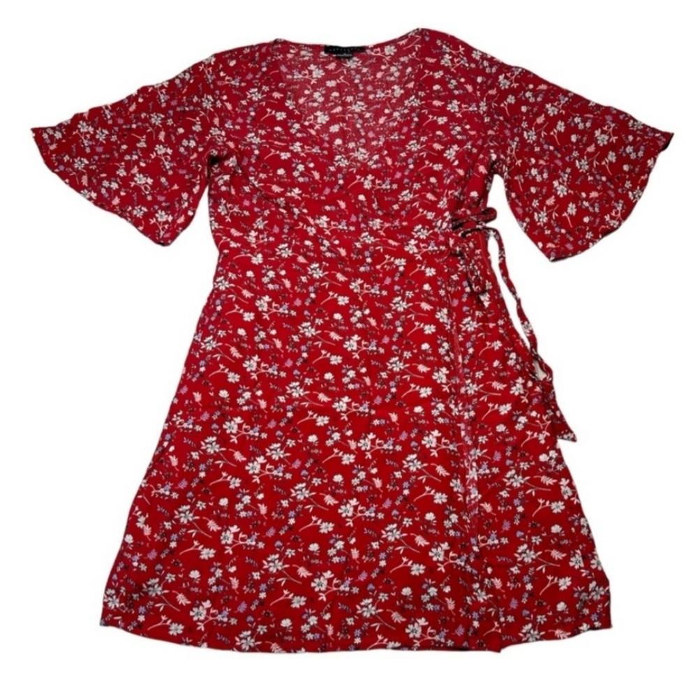 SANCTUARY Girl on Fire Faux wrap. Red and floral print. Size Sm - Picture 5 of 12